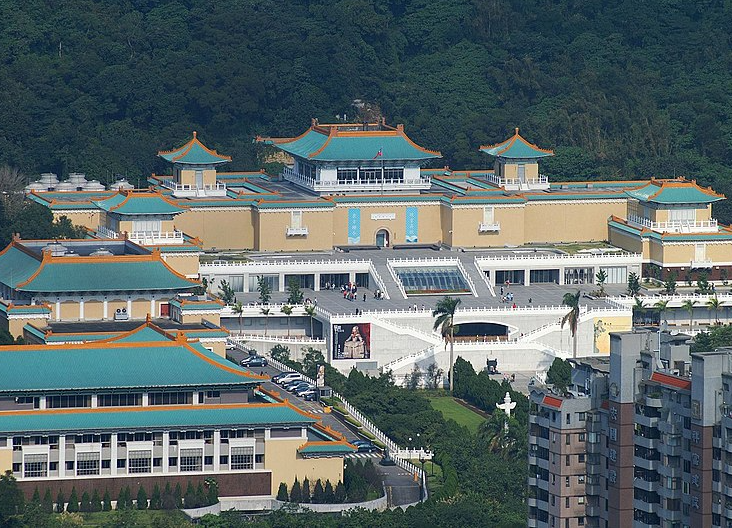 台湾故宫博物院：漫游历史的宝藏殿堂